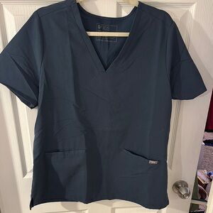Figs Dark Harbor Casma 3 pocket Scrub Top